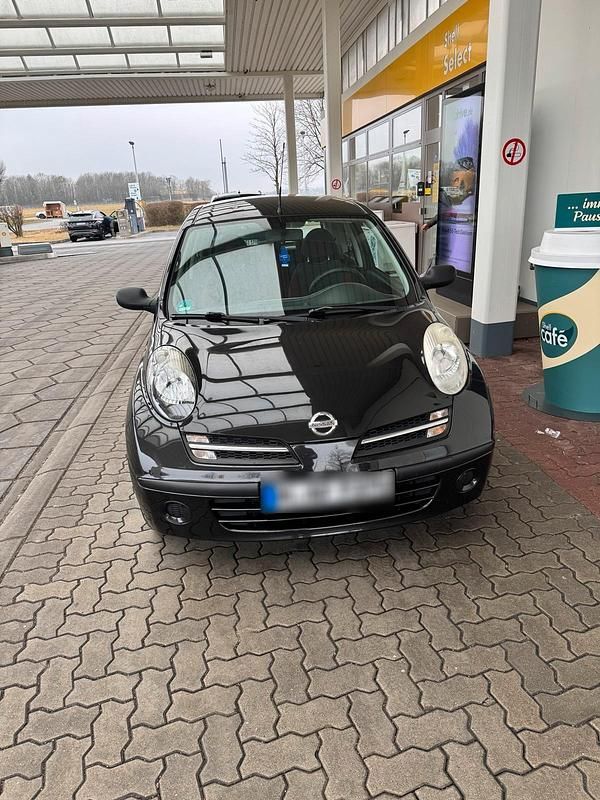 Gebraucht Nissan Micra 65 PS (47 kW) 2007 Schwarz Kleinwagen