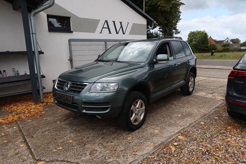 Grün Gebraucht 2006 VW Touareg R SUV | 2.350 € (Superpreis) - Bild 1/4