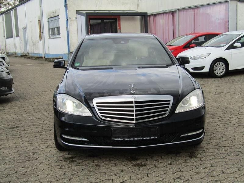 Gebraucht Mercedes S350 258 PS (189 kW) 2011 Schwarz Limousine