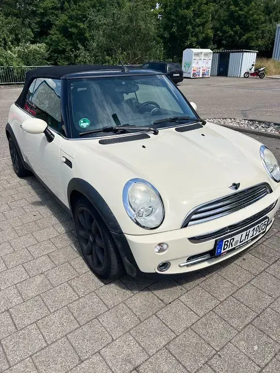 Gebraucht Mini Cooper Cabriolet 116 PS (85 kW) 2006 Weiß Cabrio