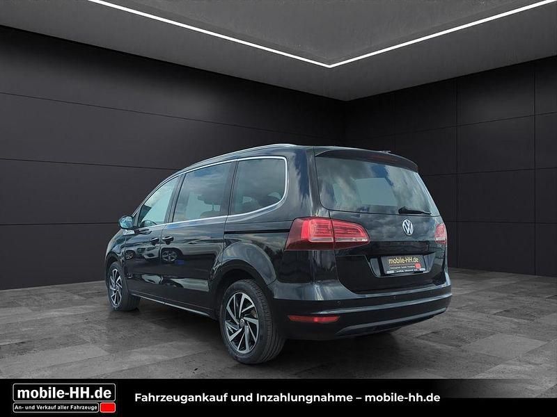 Gebraucht VW Sharan Join 150 PS (110 kW) 2018 Deep black perleffekt Van / Kleinbus