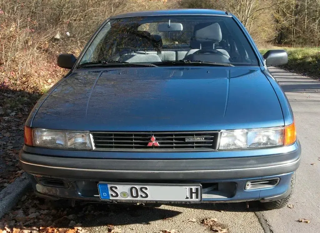 Gebraucht Mitsubishi Lancer 97 PS (71 kW) 1990 Blau Limousine