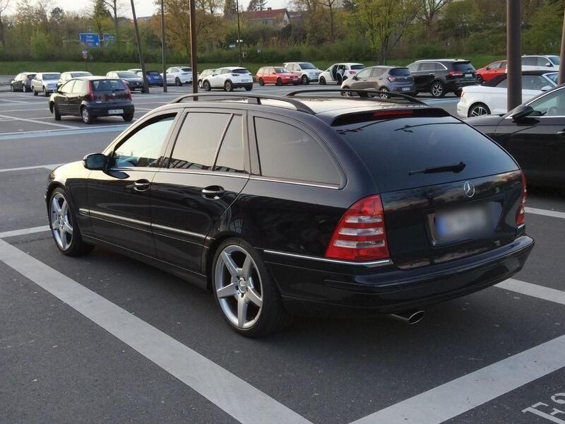 Schwarz Gebraucht 2006 Mercedes C200 Sport Edition Kombi | 5.500 € - Bild 1/4