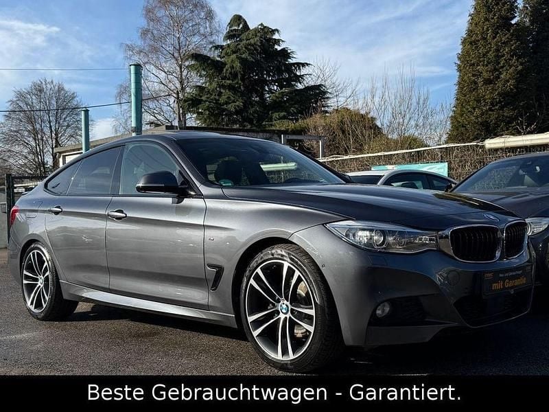 Gebraucht BMW 330 M Sport 258 PS (189 kW) 2016 Grau Limousine