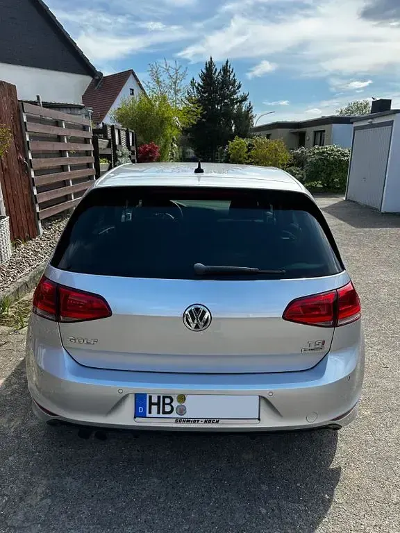 Gebraucht VW Golf VII Cup 122 PS (89 kW) 2014 Silber Limousine