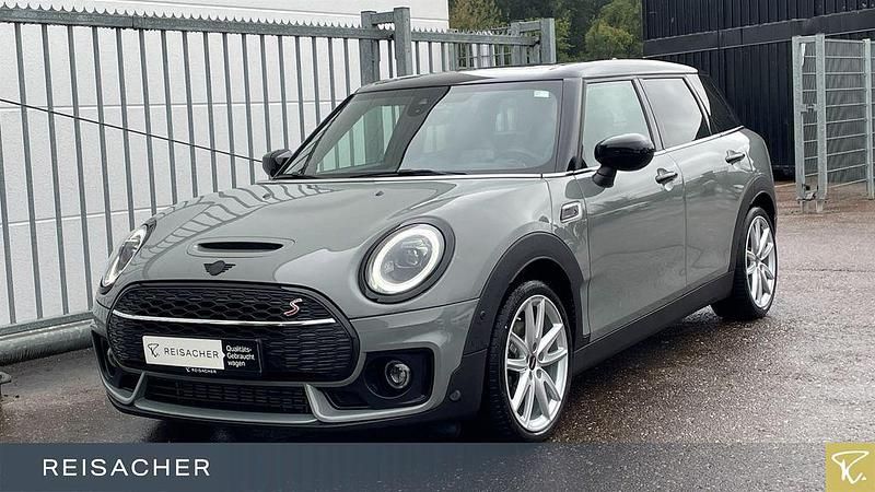 Grau Gebraucht 2022 Mini John Cooper Works Clubman Kombi | 27.599 € (Fairer Preis) - Bild 1/4