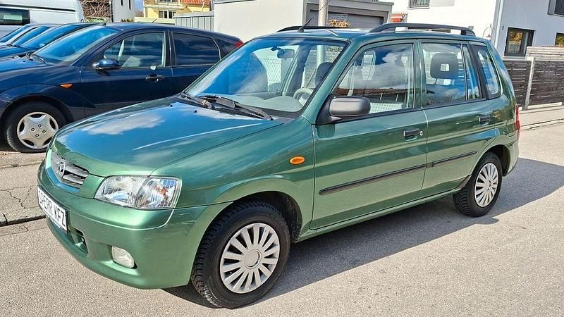 Gebraucht Mazda Demio Exclusive 75 PS (55 kW) 2000 Grün Kleinwagen