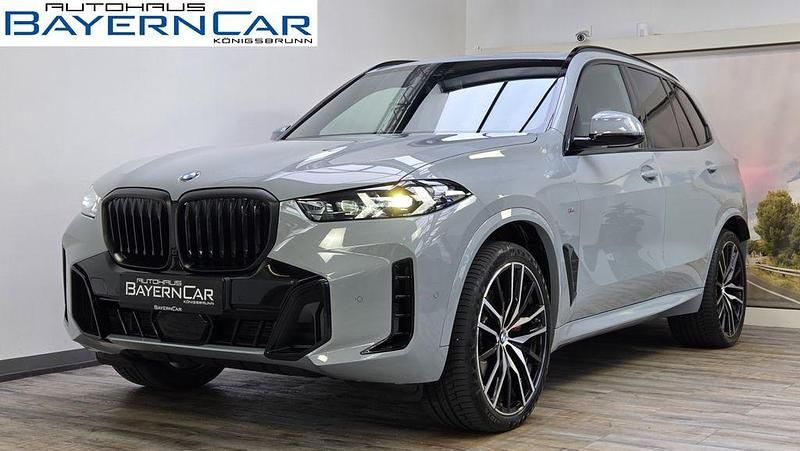 (0c4p) brooklyngrau Gebraucht 2025 BMW X5 M Sport SUV | 89.989 € (Fairer Preis) - Bild 1/4