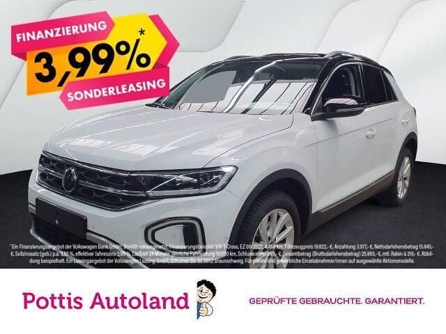 Weiss Gebraucht 2024 VW T-Roc Style SUV | 30.777 € (Fairer Preis) - Bild 1/2