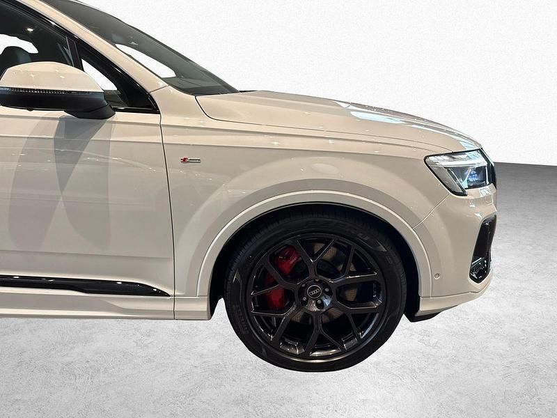 Neu Audi Q7 Business 394 PS (289 kW) 2025 Gletscherweiß SUV
