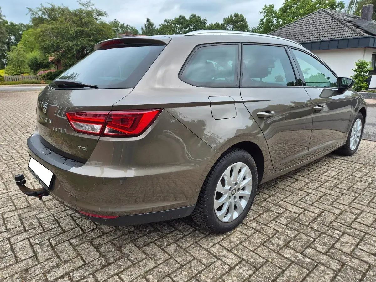 Gebraucht Seat Leon ST Style 150 PS (110 kW) 2015 Braun Kombi