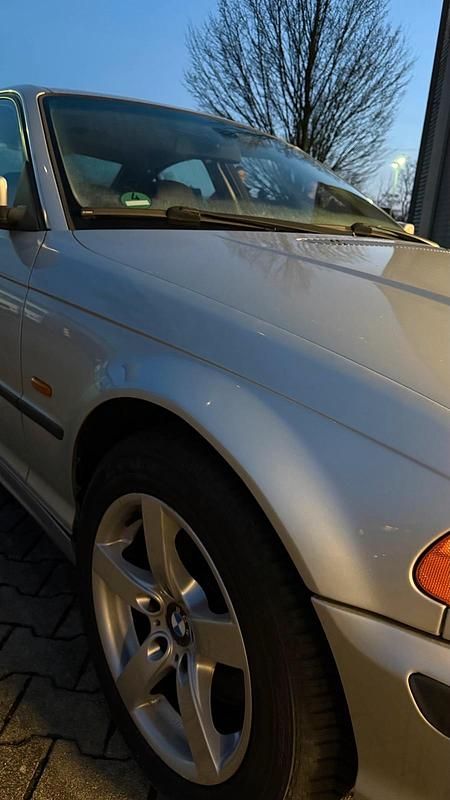 Gebraucht BMW 328 193 PS (141 kW) 2000 Silber Limousine