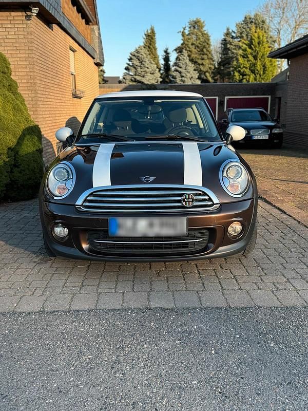 Usado Mini Cooper 122 HP (89 kW) 2011 Castanho Citadino
