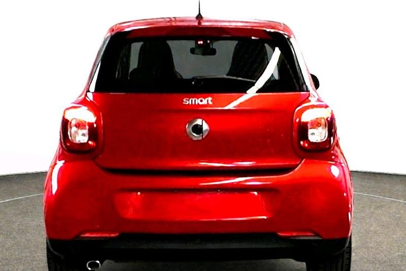Gebraucht Smart ForFour Prime 90 PS (66 kW) 2019 Rot Kleinwagen