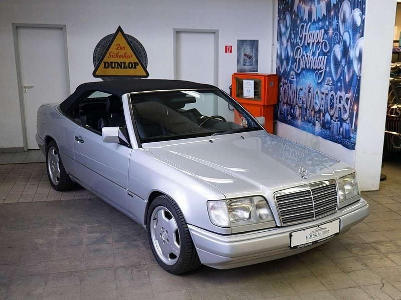 Gebraucht Mercedes E320 AMG 360 PS (264 kW) 1996 744 Cabrio