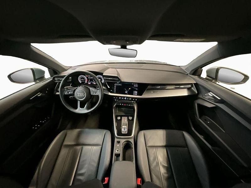 Gebraucht Audi A3 Advanced 110 PS (80 kW) 2024 Grau Limousine