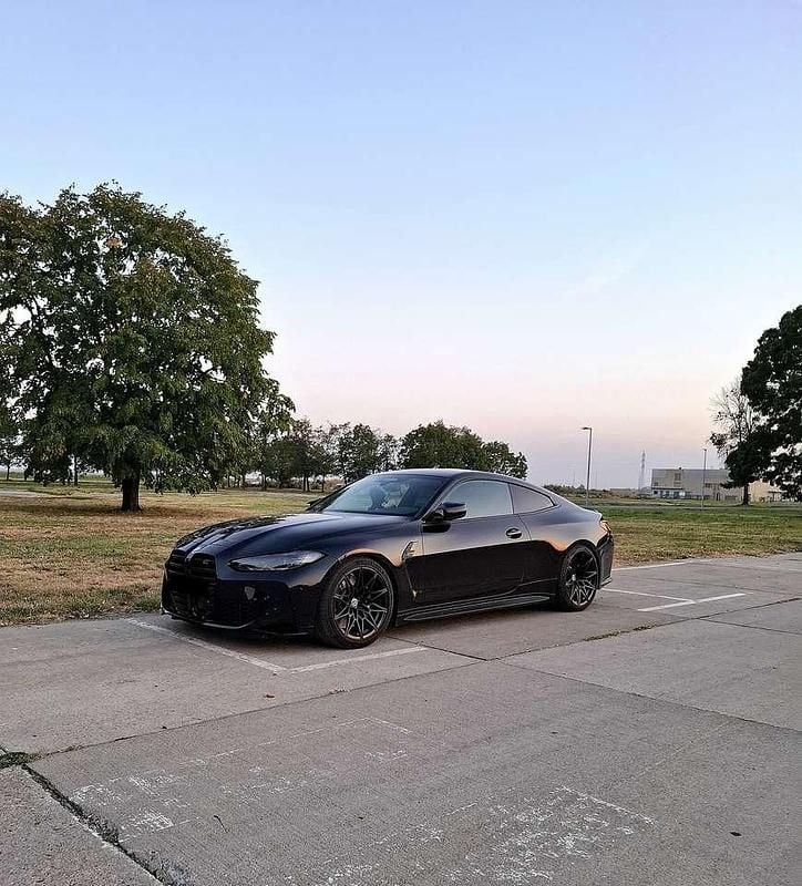 Schwarz Gebraucht 2023 BMW M4 Coupé | 74.000 € (Superpreis) - Bild 1/4