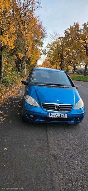 Blau Gebraucht 2007 Mercedes A160 Kleinwagen | 2.700 € (Fairer Preis) - Bild 1/4