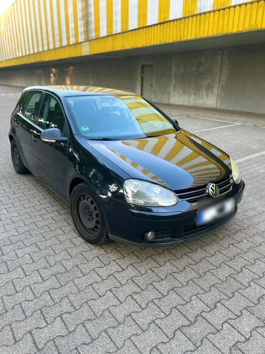 Gebraucht VW Golf V 140 PS (102 kW) 2004 Schwarz Kleinwagen