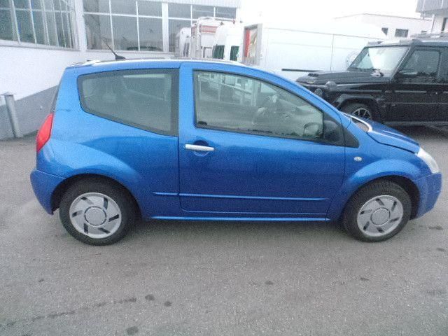 Gebraucht Citroën C2 73 PS (53 kW) 2005 Blau Kleinwagen