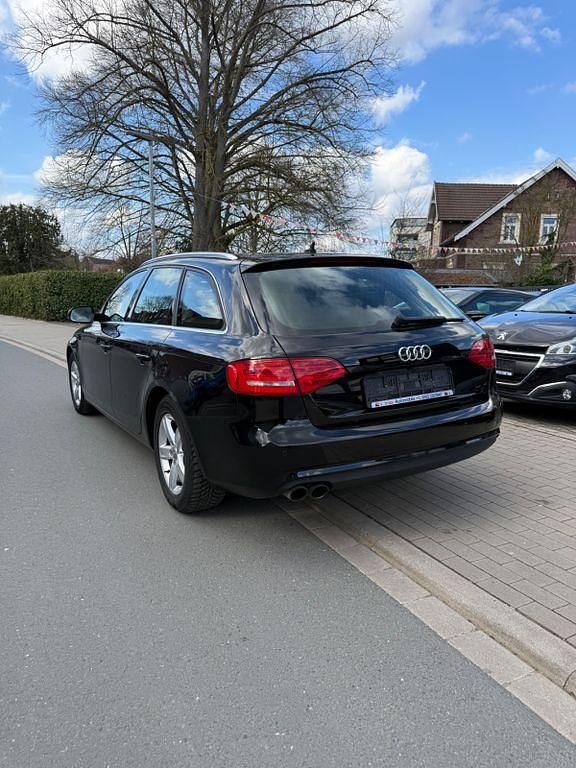 Gebraucht Audi A4 Ambition 150 PS (110 kW) 2014 Schwarz Kombi