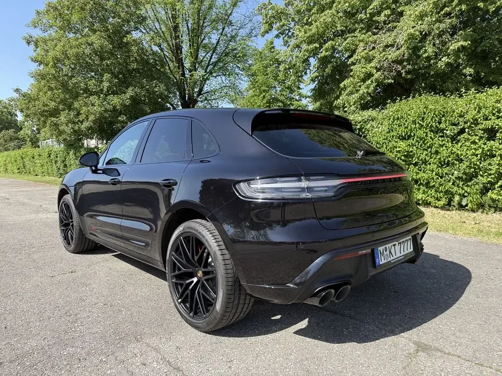 Gebraucht Porsche Macan GTS 441 PS (324 kW) 2023 Schwarz SUV