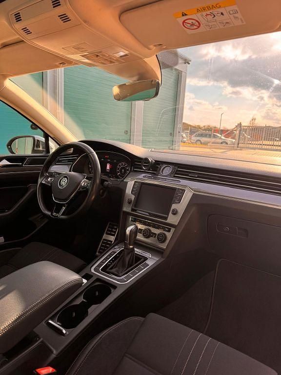 Gebraucht VW Passat Alltrack 239 PS (175 kW) 2017 Weiß Kombi