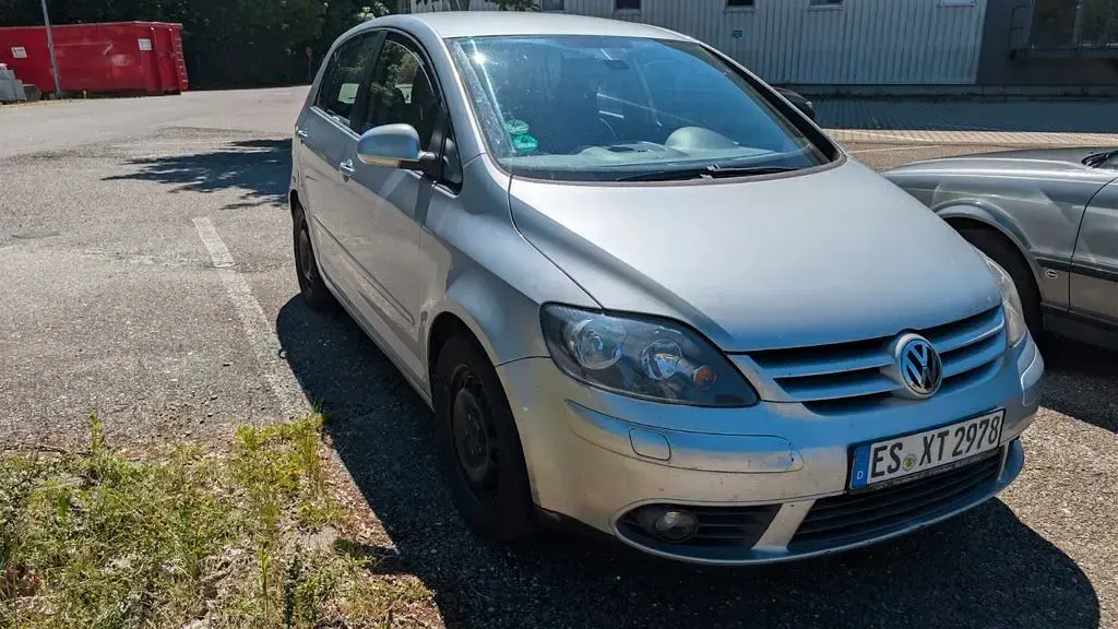 Gebraucht VW Golf Plus Cross Comfortline 102 PS (75 kW) 2008 Silber Van / Kleinbus