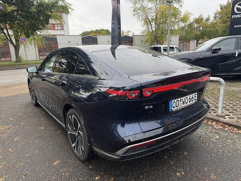 Neu Mazda 6e 60 kW (82 PS) 2025 Blau Limousine