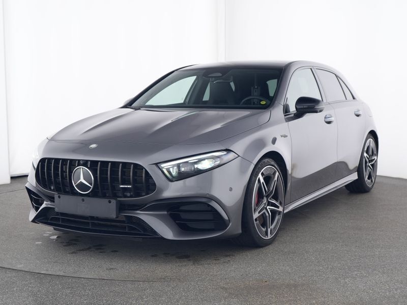 Grau Gebraucht 2024 Mercedes A45 AMG AMG Limousine | 49.440 € (Guter Preis) - Bild 1/4