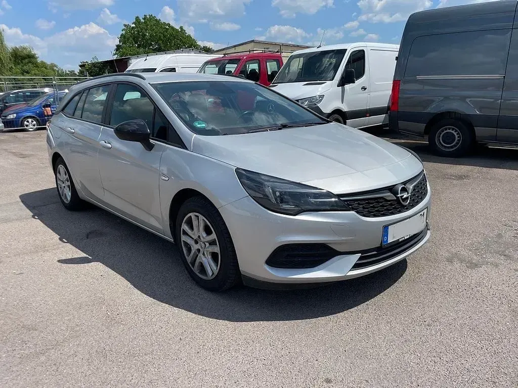 Gebraucht Opel Astra Edition 122 PS (89 kW) 2021 Silber Limousine
