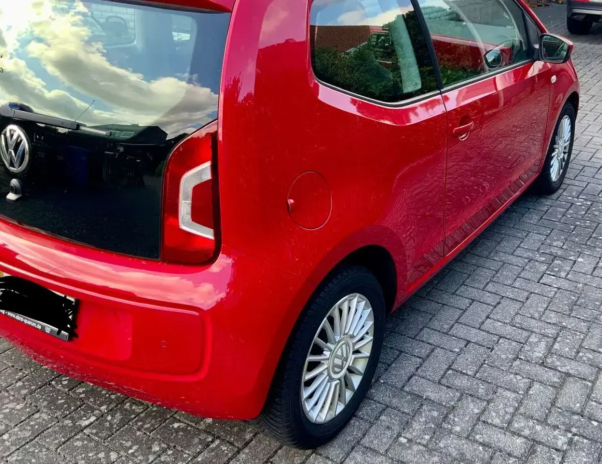 Gebraucht VW up! high up! 75 PS (55 kW) 2012 Rot Kleinwagen