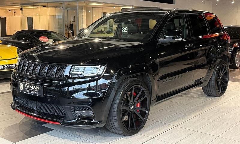 Diamond black crystal p/c Gebraucht 2018 Jeep Grand Cherokee SRT SUV | 38.750 € (Guter Preis) - Bild 1/4