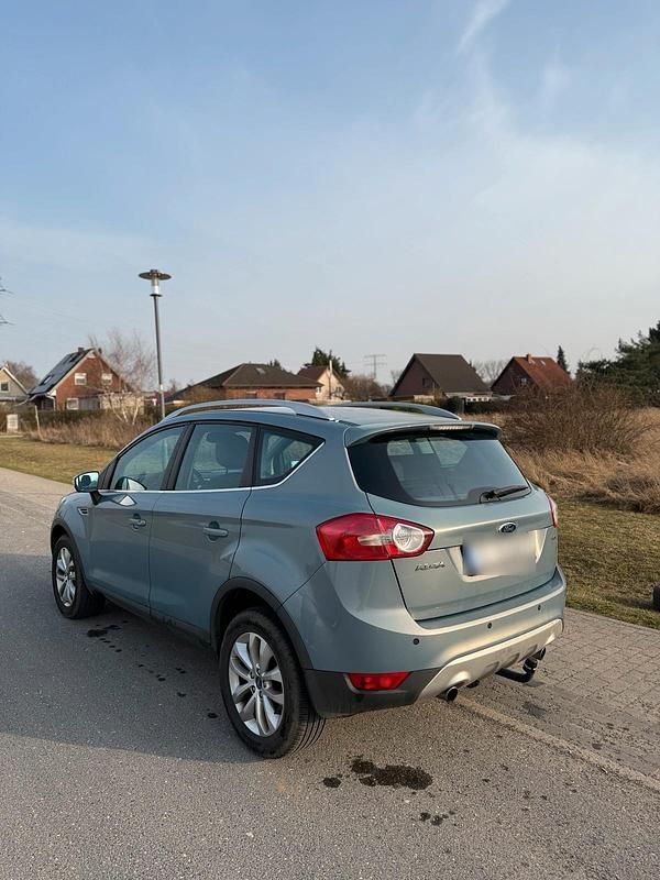 Gebraucht Ford Kuga 200 PS (147 kW) 2009 Silber SUV