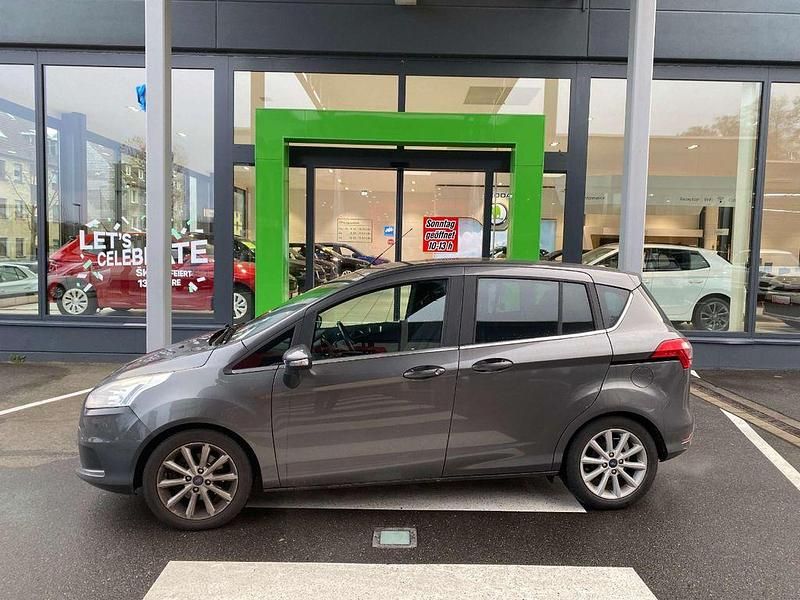 Second-hand Ford B-MAX Titanium 101 CP (74 kW) 2016 Gri Monovolum