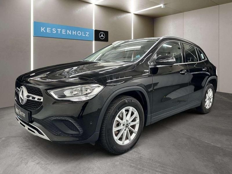 Gebraucht Mercedes GLA250 Style 218 PS (160 kW) 2021 Schwarz SUV