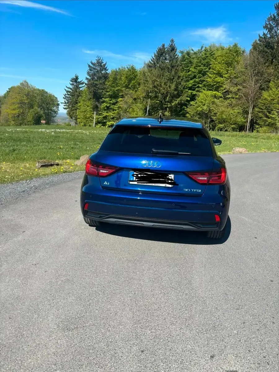 Gebraucht Audi A1 Sportback 110 PS (80 kW) 2023 Blau Kleinwagen