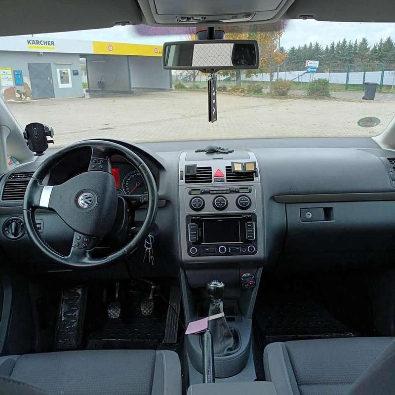 Gebraucht VW Touran Freestyle 140 PS (102 kW) 2009 Van / Kleinbus