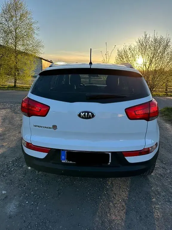 Gebraucht Kia Sportage DREAM-TEAM Edition 135 PS (99 kW) 2015 Weiß SUV