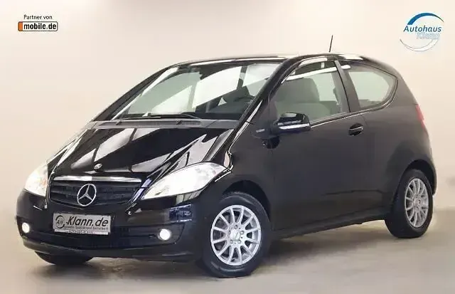 Gebraucht Mercedes A160 Elegance 140 PS (102 kW) 2009 Schwarz Limousine