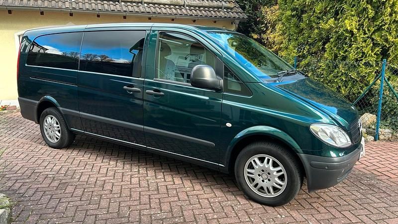 Grün Gebraucht 2008 Mercedes Vito Van / Kleinbus | 5.900 € (Guter Preis) - Bild 1/4