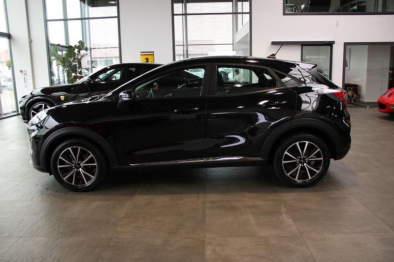 Gebraucht Ford Puma Titanium 125 PS (91 kW) 2022 Obsidianschwarz metallic SUV
