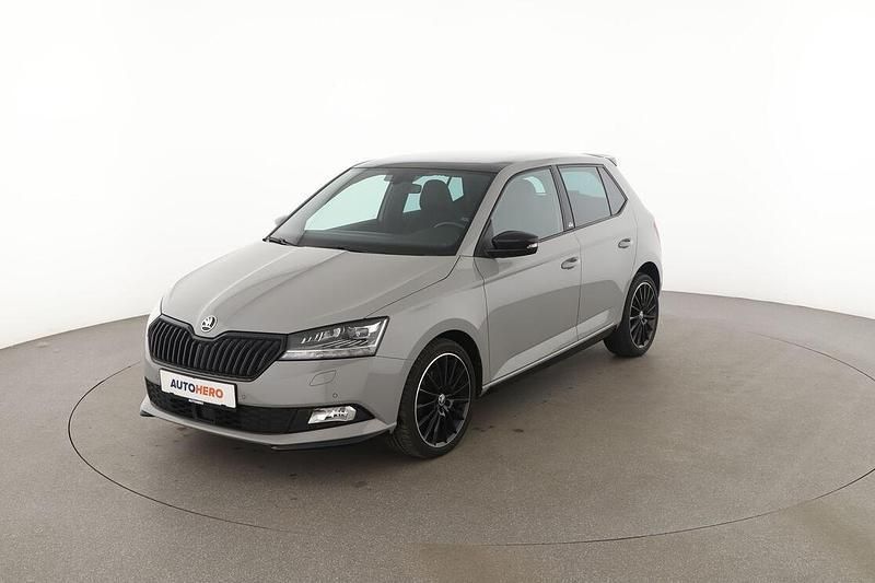 Grau Gebraucht 2018 Skoda Fabia Monte Carlo Limousine | 15.690 € (Teuer) - Bild 1/3