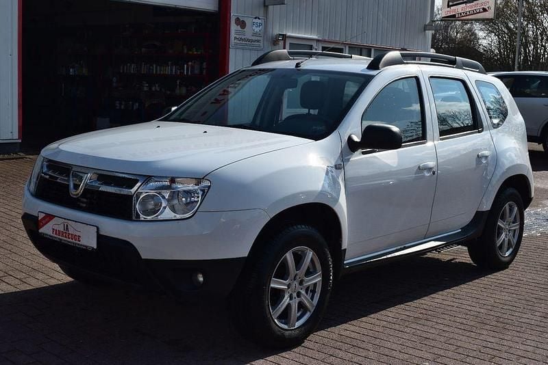 Gebraucht Dacia Duster Lauréate 105 PS (77 kW) 2010 Weiß SUV
