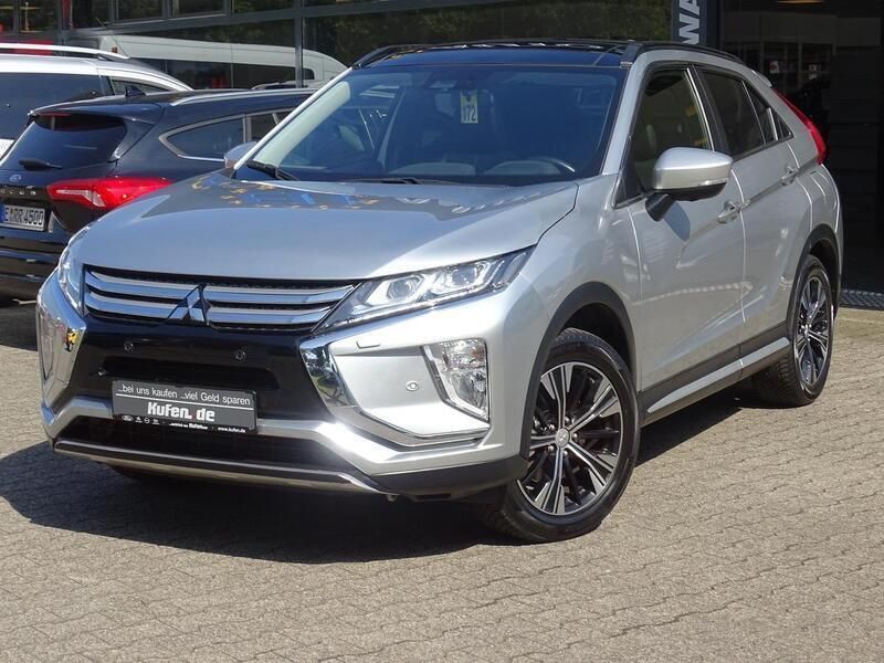 Farbe: silber metallic Gebraucht 2018 Mitsubishi Eclipse Cross Top SUV | 17.970 € (Fairer Preis) - Bild 1/1