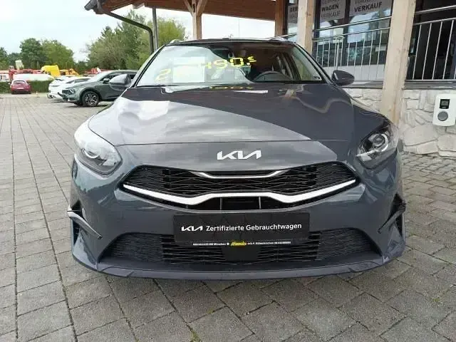 Gebraucht Kia Ceed Sportswagon Vision 140 PS (102 kW) 2025 Grau Kombi