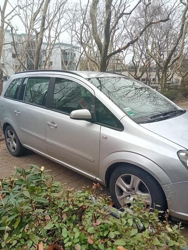 Gebraucht 2008 Opel Zafira Van / Kleinbus | 1.650 € - Bild 1/4