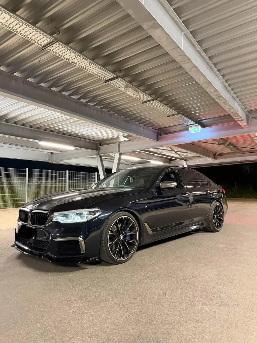 Gebraucht BMW M550 Comfort Edition 590 PS (433 kW) 2017 Schwarz Limousine