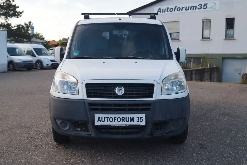 Gebraucht Fiat Doblò 75 PS (55 kW) 2008 Weiß Van / Kleinbus