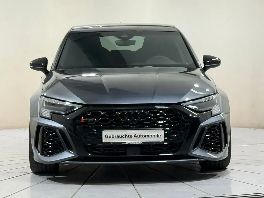 Gebraucht Audi RS3 Sportback Sport 400 PS (294 kW) 2023 Grau Kleinwagen
